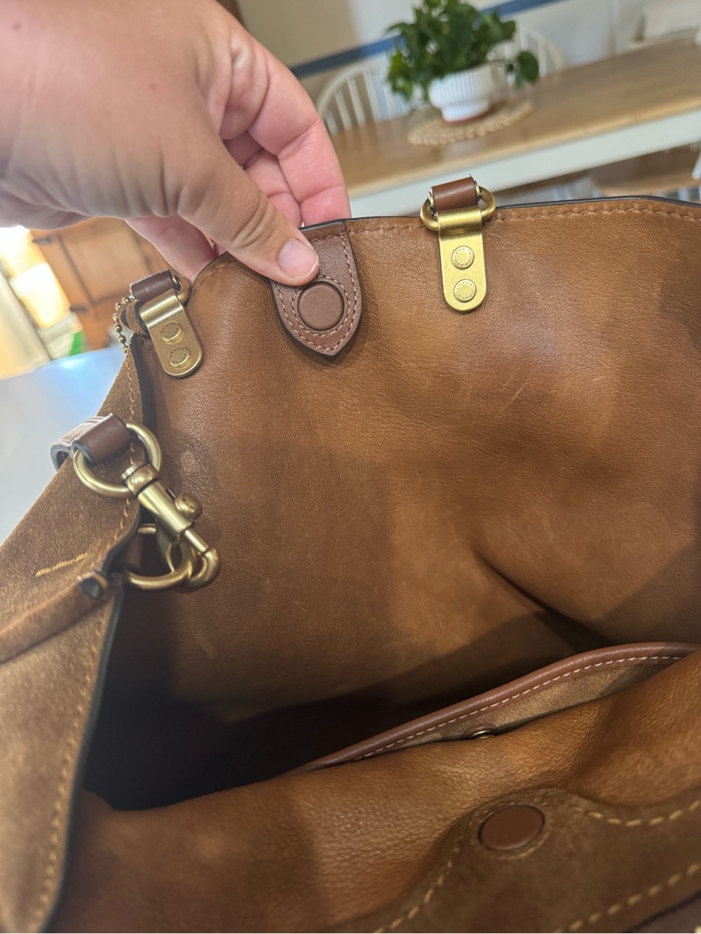 Coach Rogue 40 Warm Brown Suede - Picture 6 of 12